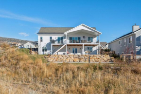 Lovely large home minutes from new Deer Valley Village